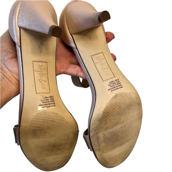 Style & Co Sparkly, dressy heels. Peach with stones on toe strap. Zipper back - Picture 4 of 4